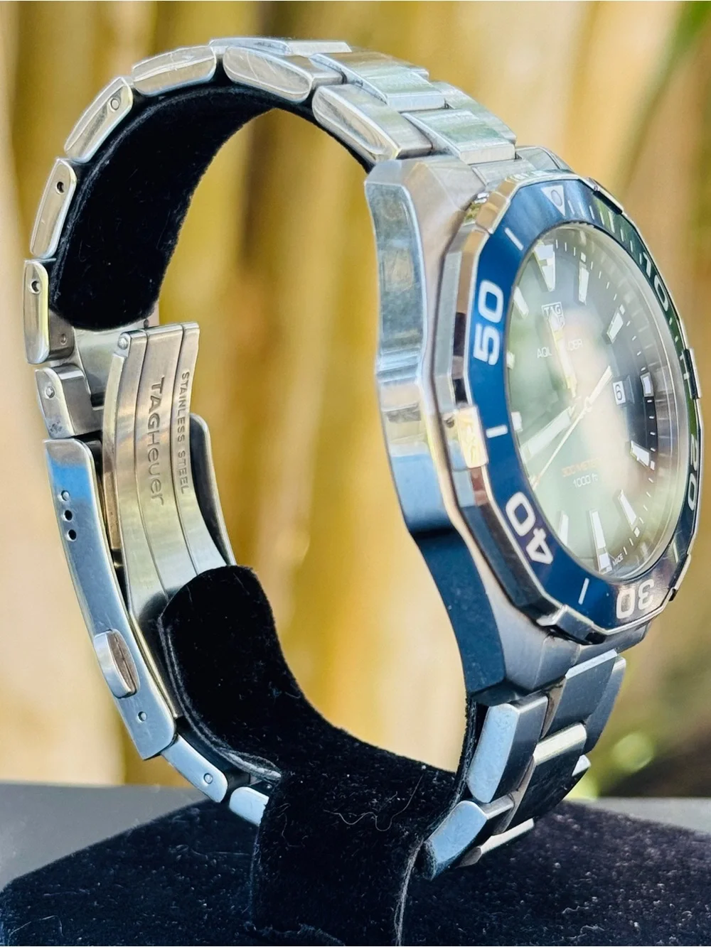 TAG Heuer Aquaracer Quartz 43mm Blue Sunburst Dial | Date | 300m SS Bracelet